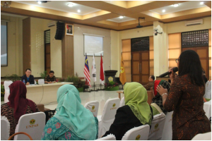 Seminar Internasional3
