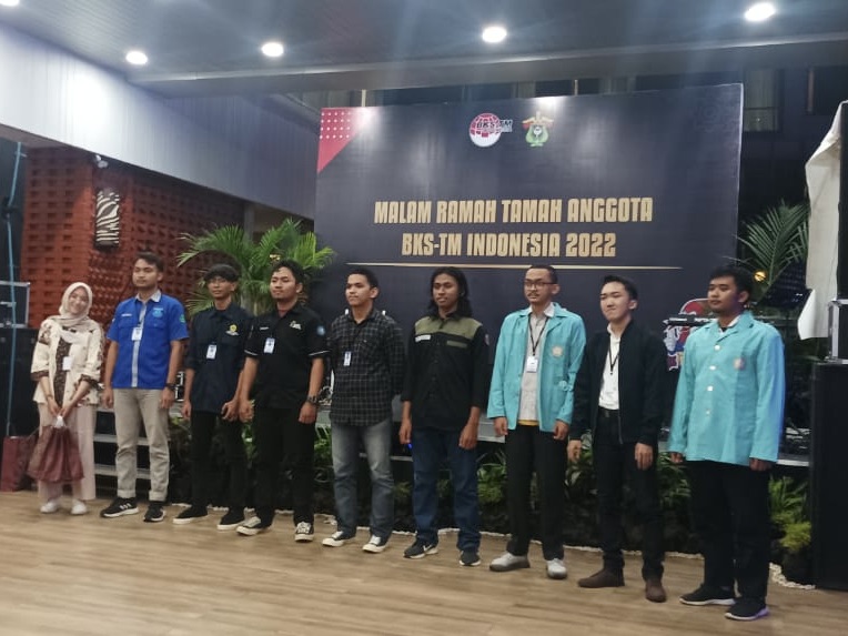 79A064DF-BBF7-4204-9174-DCB7A12C4120_1_201_a