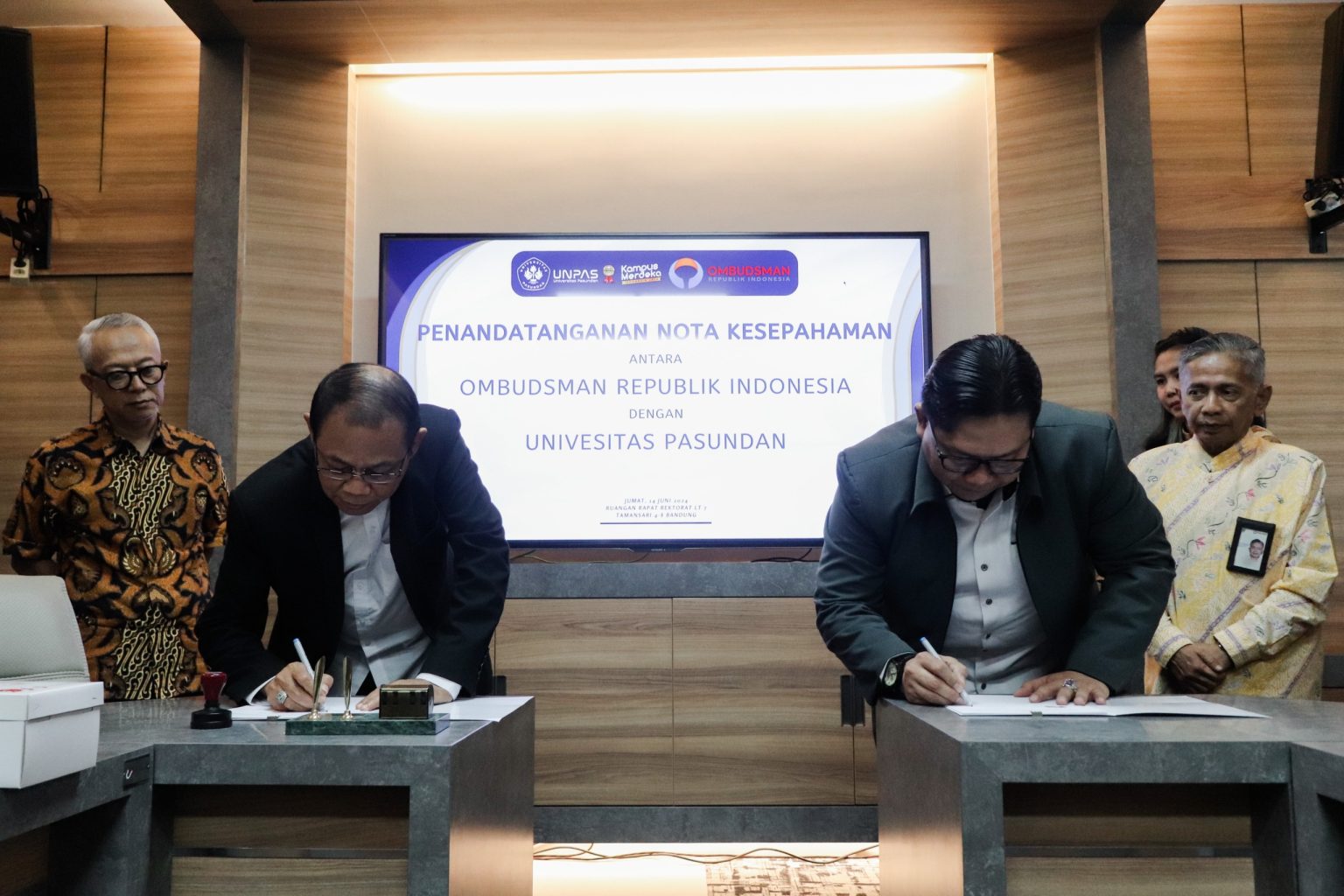 Unpas dan Ombudsman RI Tandatangani MoU untuk Tingkatkan Kualitas Pelayanan Publik