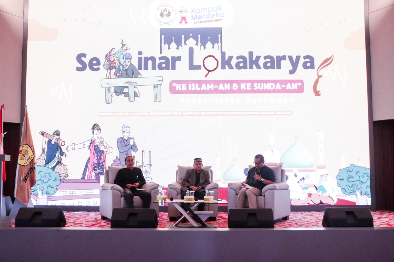 Seminar Lokakarya Guna Penguatan Keislaman dan Kesundaan di Unpas