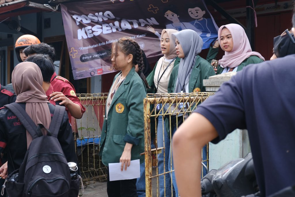 BEM FH Unpas Beri Sosialisasi Hingga Bantuan Hukum Kepada Desa Jatisari