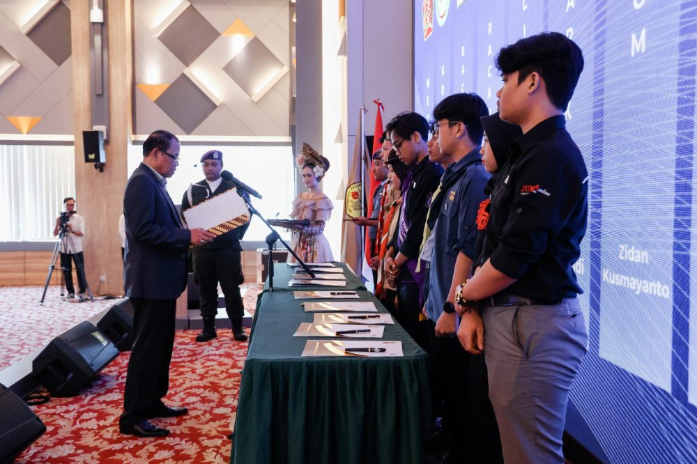 Komandan dan Ketua UKM Unpas Periode 2024/2025 Dilantik, Rektor: Pegang Teguh Jati Diri Unpas