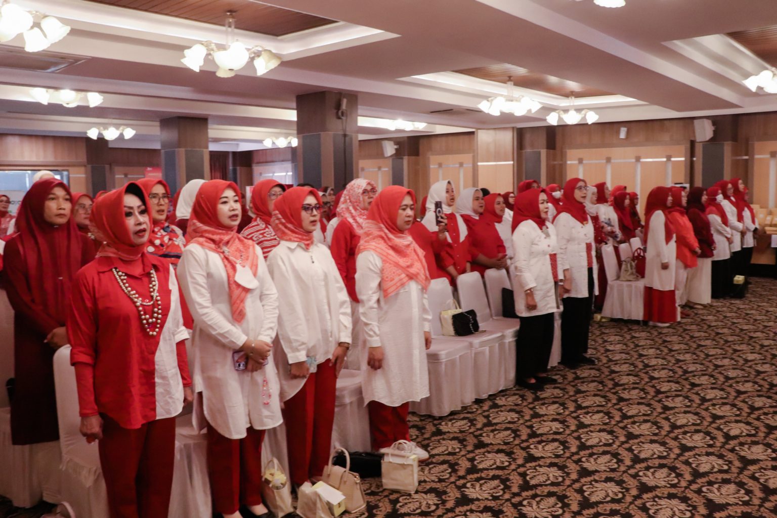 Tingkatkan Kesejahteraan Jasmani dan Rohani, IIKU FK Unpas Gelar Talkshow dan Beauty Class