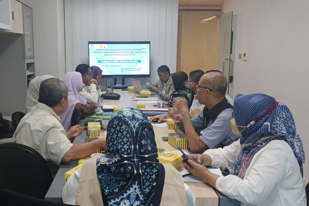 Lemlit Unpas Gelar Monev Internal Program Hibah Penelitian Tahun Anggaran 2024