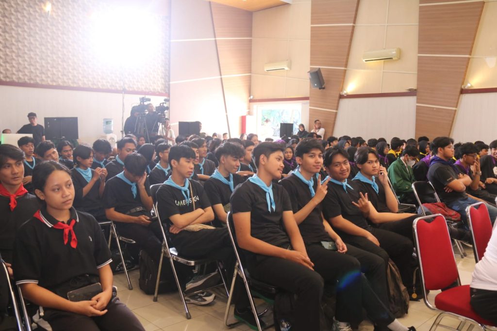 PKKMB FISS Unpas jadi Momen Penting Maba untuk Kenal Dunia Kampus Lebih Dekat