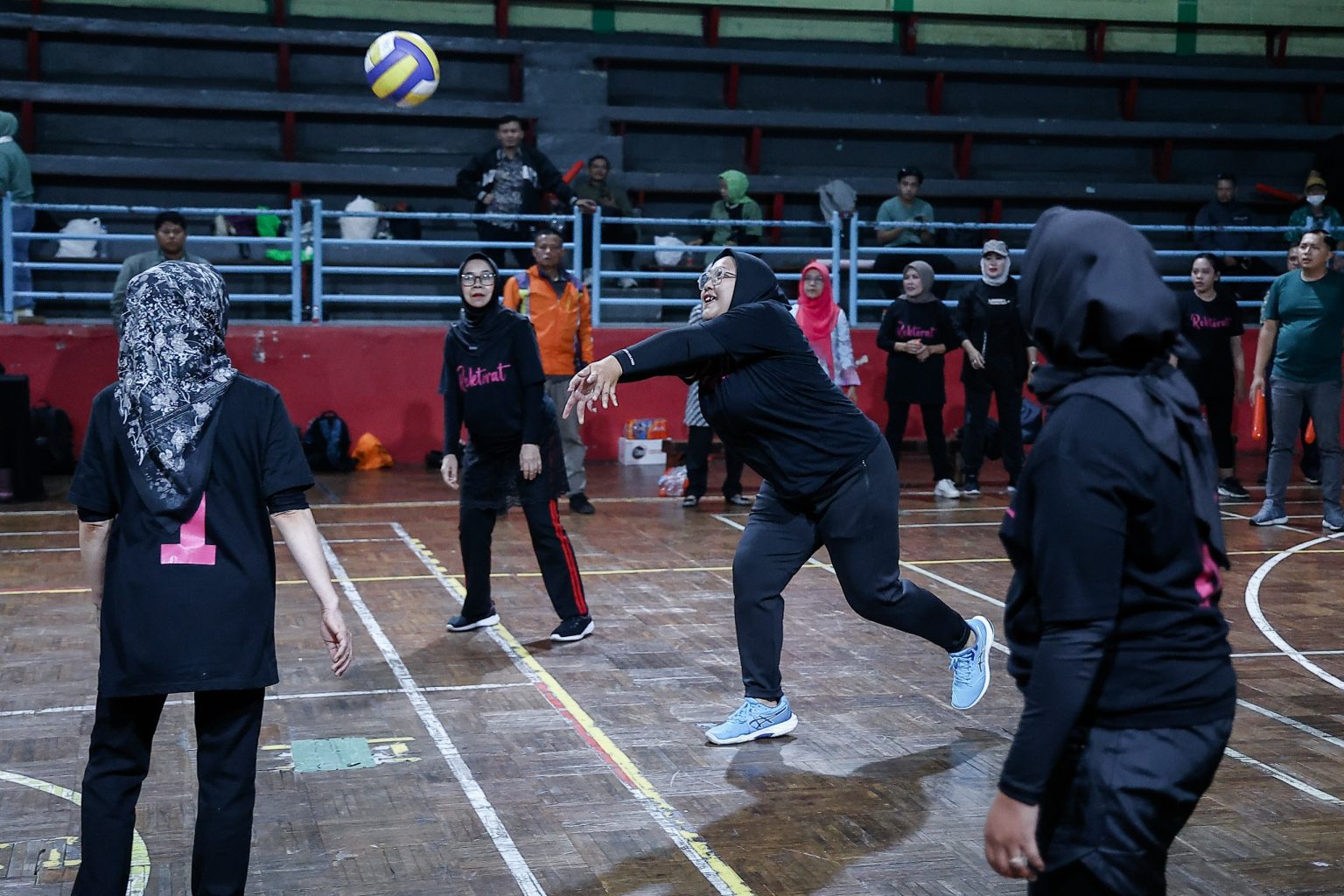 Final Voli Dies Natalis ke-64 Unpas, Rektorat Putri dan Putra Juara 1