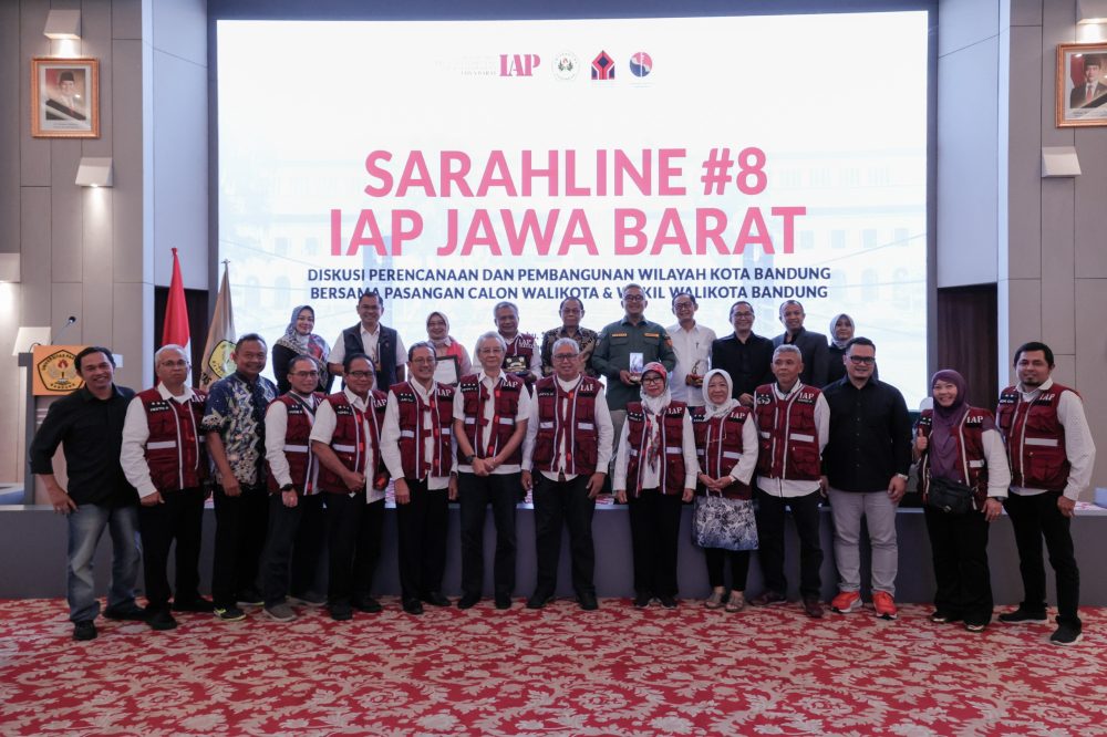 Unpas Fasilitasi Diskusi Paslon Walkot Bandung Terkait Perencanaan dan Pembangunan Wilayah