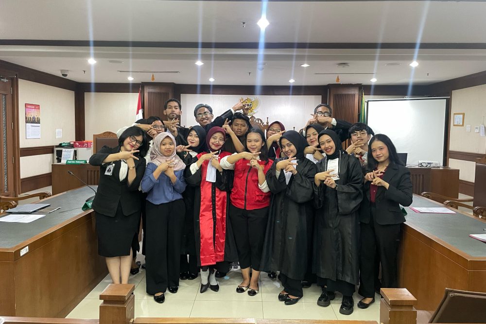 APMC FH Unpas Raih Juara 2 dalam National Moot Court Competition Anti Money Laundering VIII