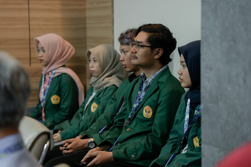 Unpas Kirim Dosen dan Mahasiswa Program Akselerasi Kerja Praktek Batch III ke Changwon National University