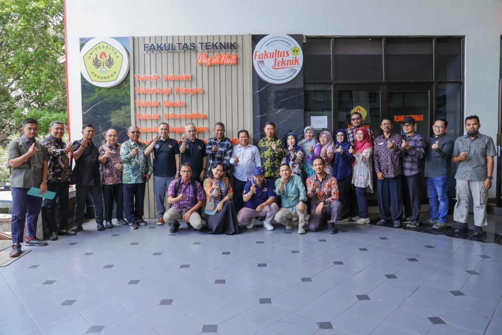 Unpas Tampilkan Produk Inovasi Riset Kepada Pemda Kabupaten Paser