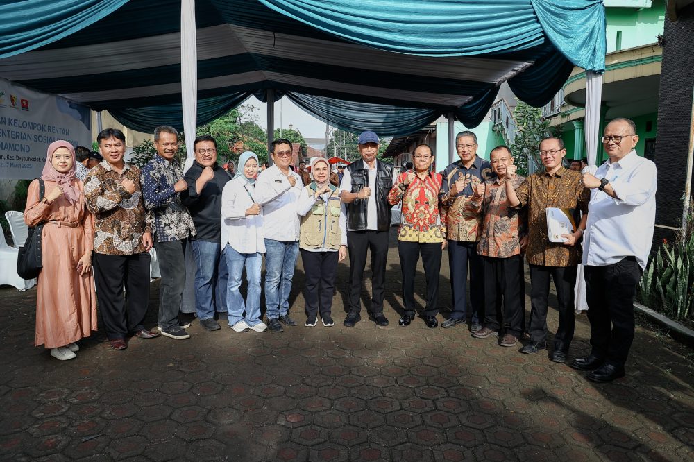 Menteri Sosial Apresiasi Inovasi Pengelolaan Sampah di Desa Binaan Unpas