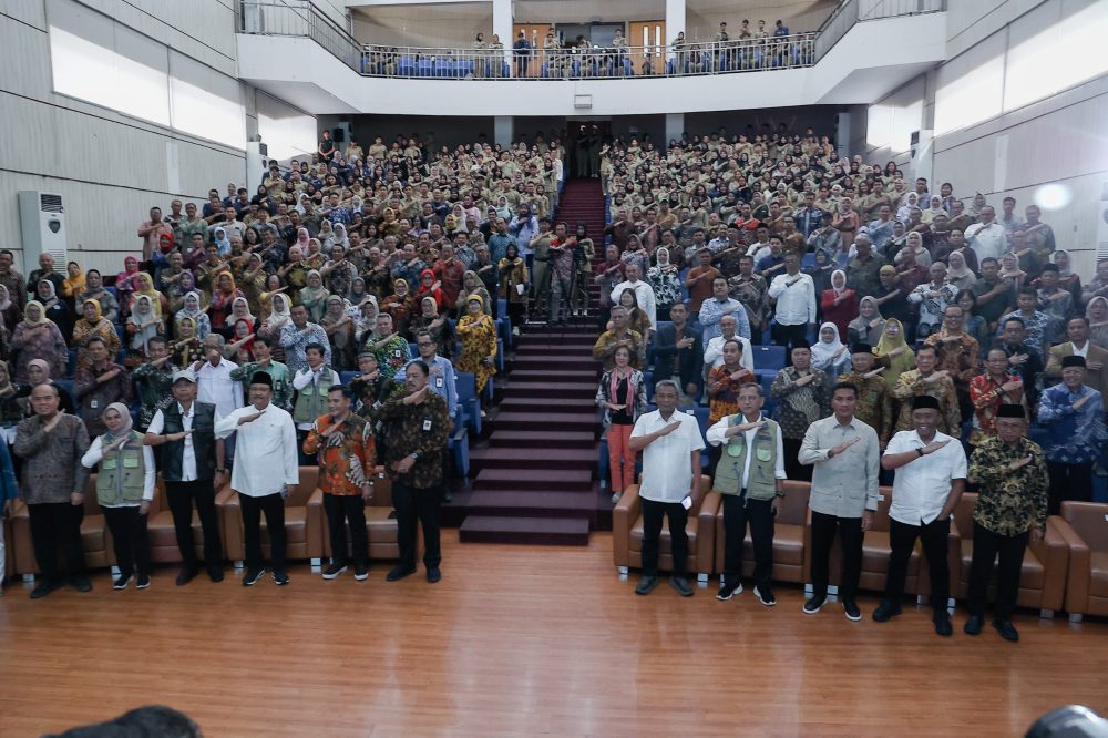 Unpas Bersama 12 Perguruan Tinggi Lainnya Teken MoU dengan Kemensos untuk Percepatan Penanganan Kemiskinan