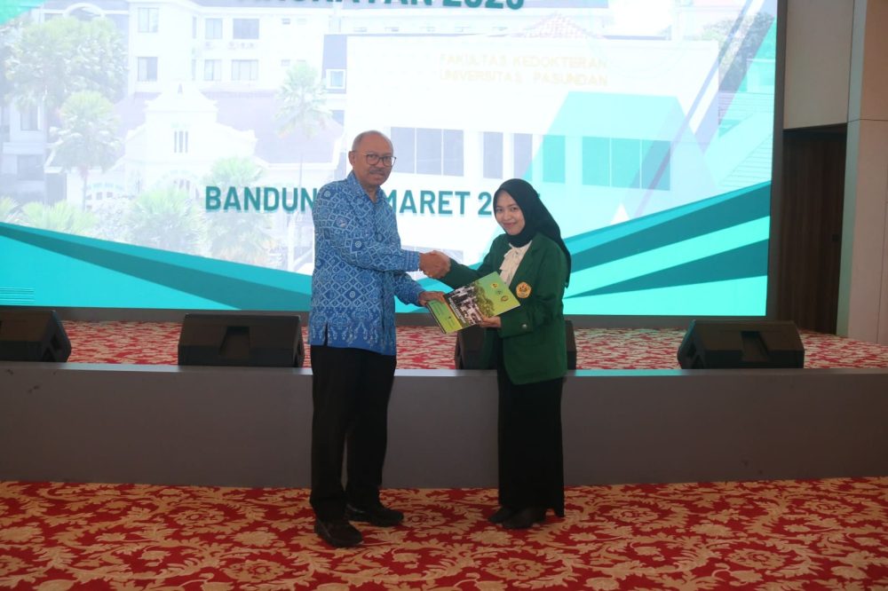 32 Peserta Program Studi Profesi Dokter FK Unpas Angkatan 2023 Laksanakan Yudisium Pertama