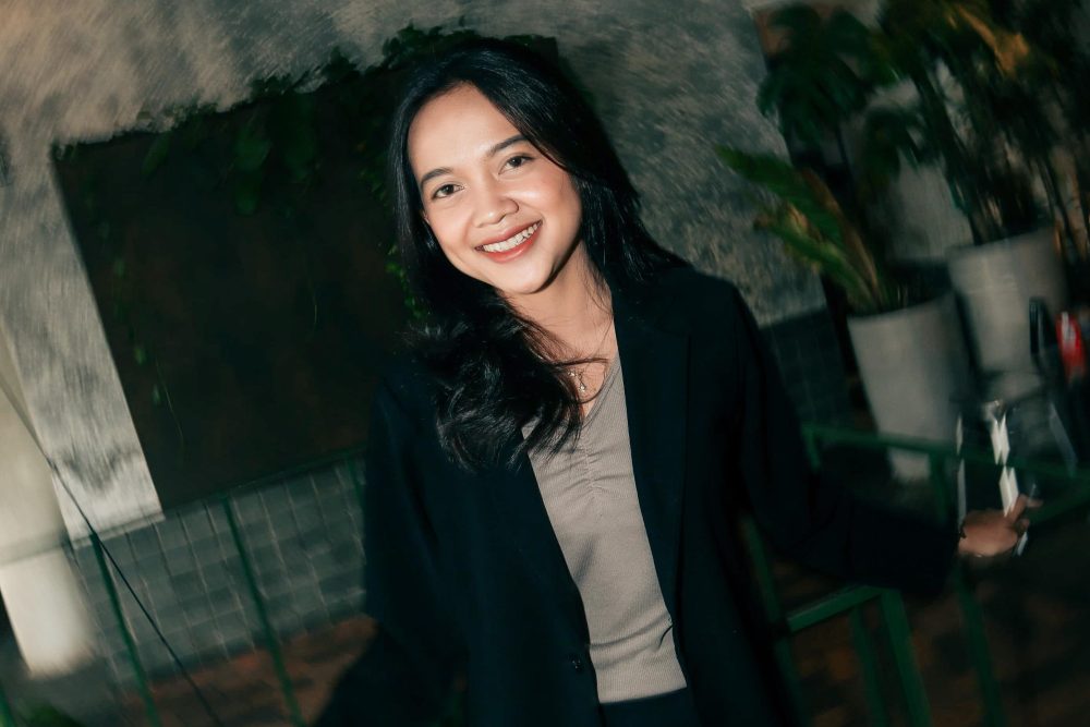 Mahasiswi Unpas Riska Apriani Menjadi Pemenang Puteri Remaja Nusantara Jawa Barat 2025