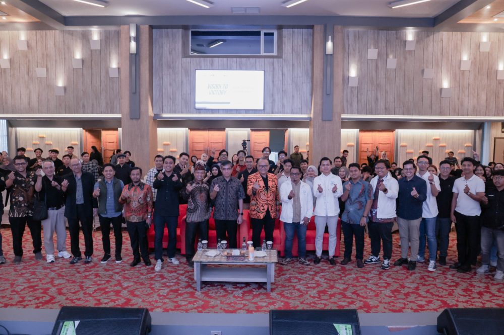 Menteri Ketenagakerjaan Beri Bekal Tiga Mindset Kunci di Seminar yang Digelar BEM Unpas