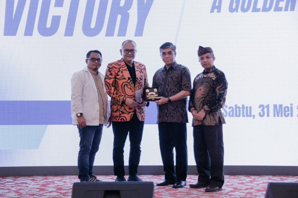 Menteri Ketenagakerjaan Beri Bekal Tiga Mindset Kunci di Seminar yang Digelar BEM Unpas