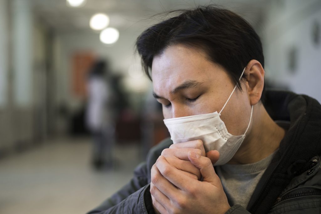 Waspadai Batuk dan Pilek pada Musim Pancaroba! Ini Saran Dokter Spesialis