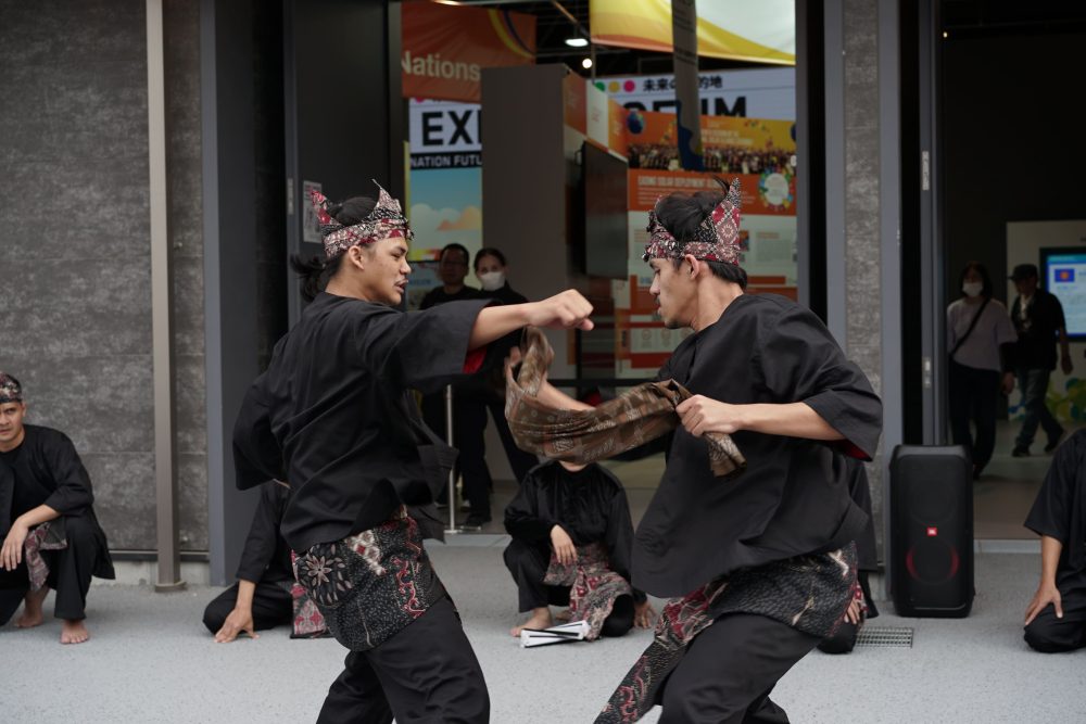 Dua Mahasiswa Unpas Tampilkan Pencak Silat di World Expo 2025 Osaka