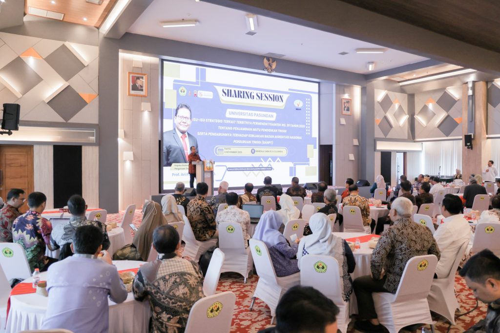 Unpas menggelar Seminar Sehari
