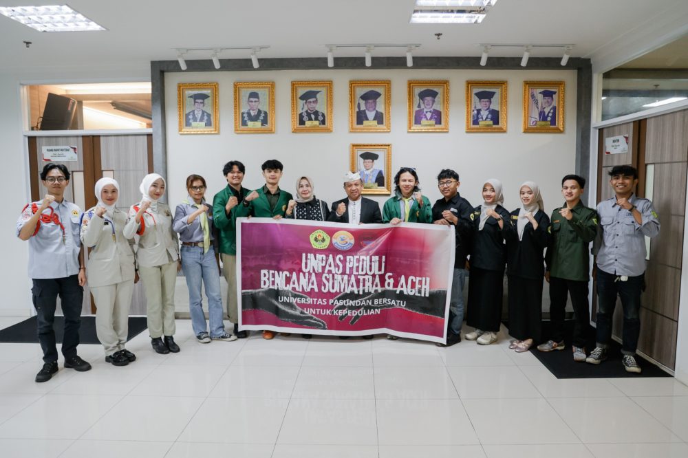 Pelepasan Relawan Mahasiswa Unpas ke wilayah Bencana. (Foto: Rico B)