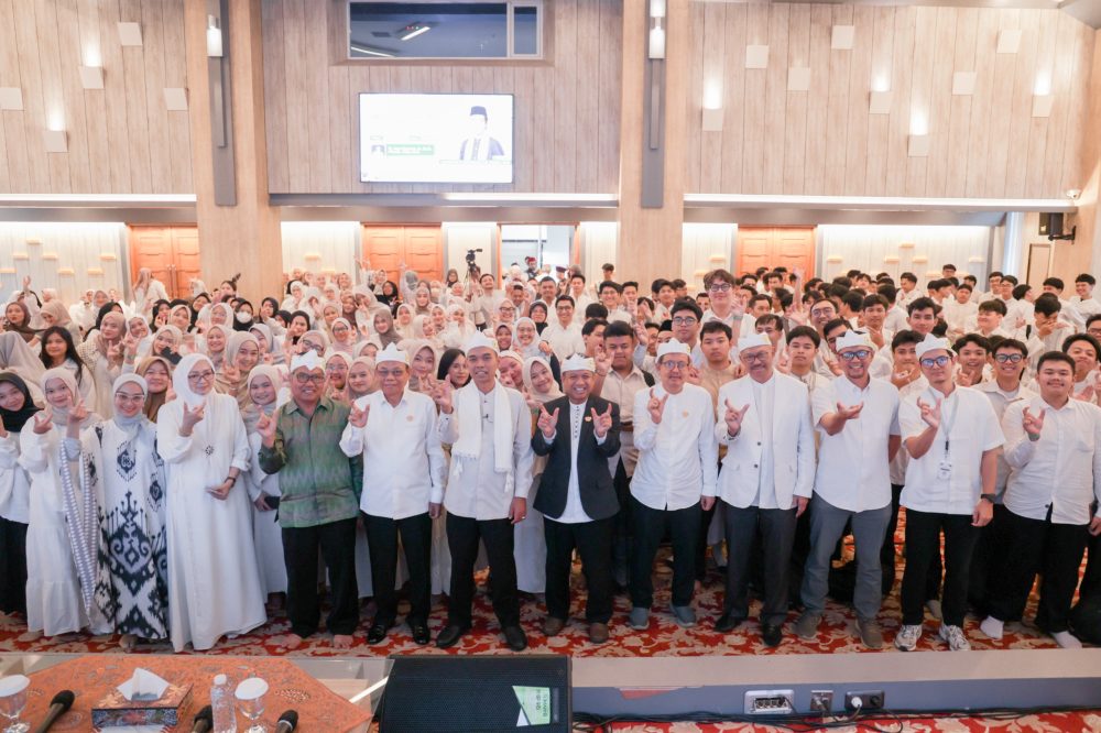 Kuliah Umum FK Unpas bersama Ustadz Abdul Somad. (Foto: Rico B)