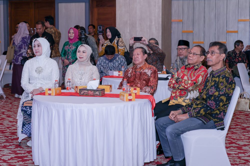 Pengurus IKA Unpas