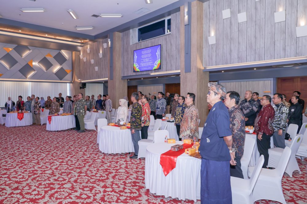 Pengurus IKA Unpas