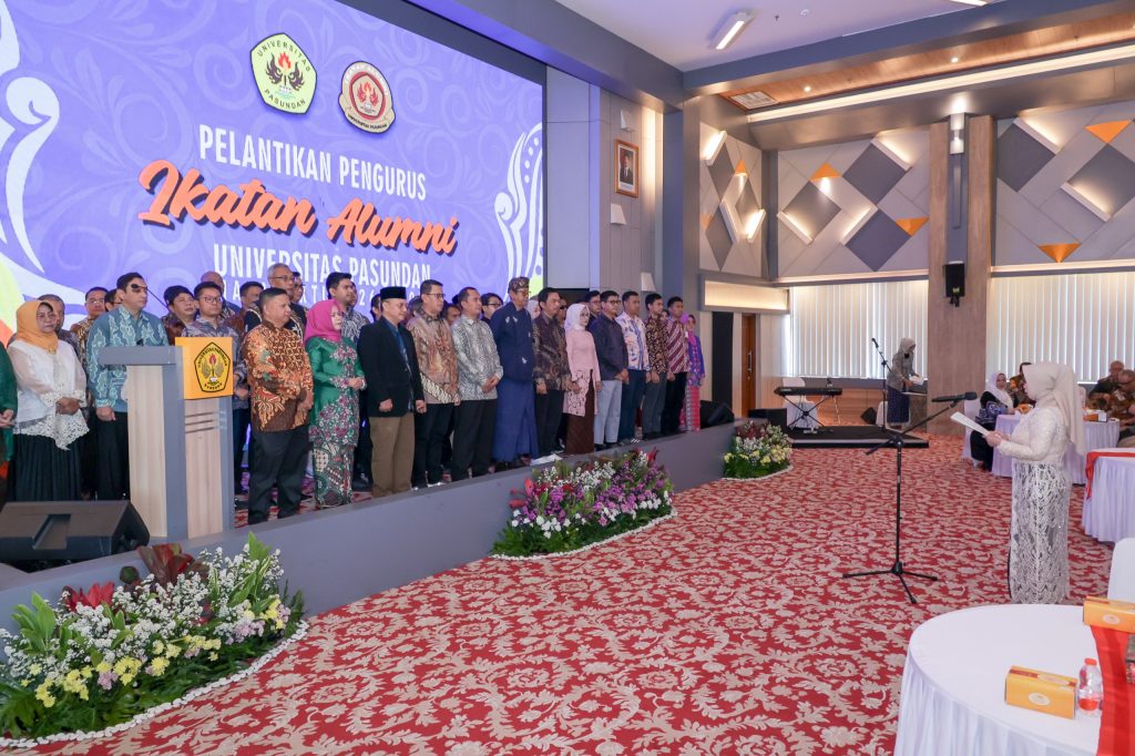 Pengurus IKA Unpas