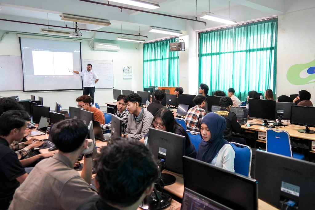 Mahasiswa Semester baru