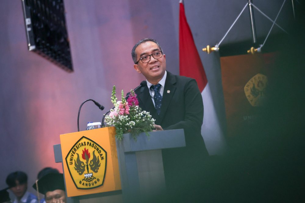 Mendiktisaintek RI Prof. Brian Yuliarto, S.T., M.Eng., Ph.D. (Foto: Rico B)